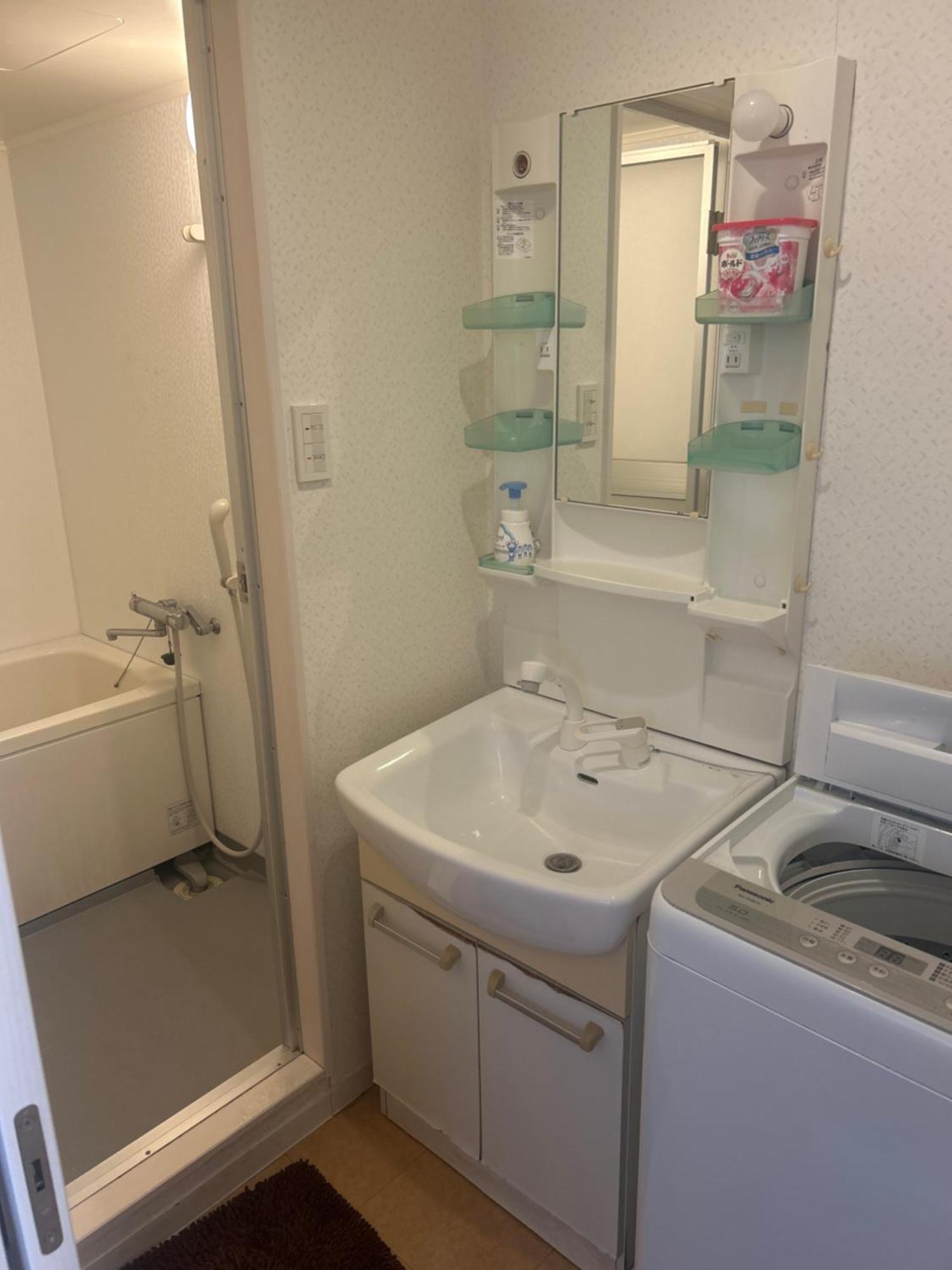Large Room By Kuromon Market Osaka Exterior photo